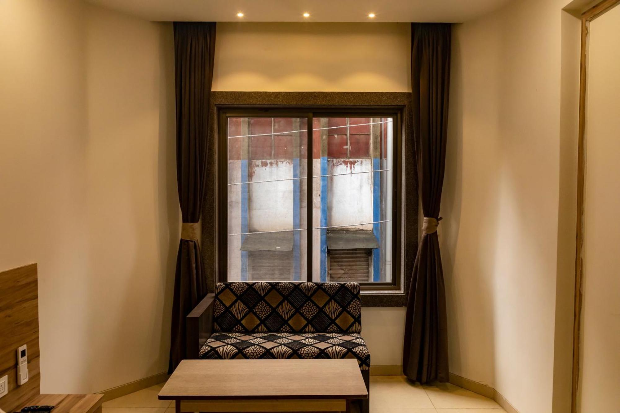 Adarsh Palace Hotel Bhopal Eksteriør billede
