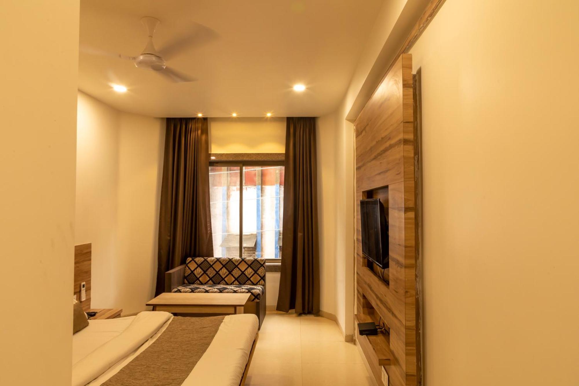Adarsh Palace Hotel Bhopal Eksteriør billede